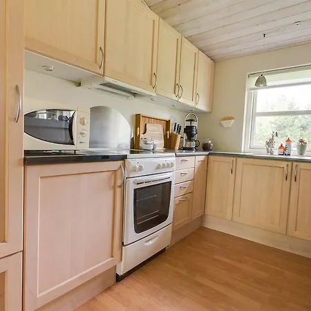 Tatil Evi Three-bedroom Holiday In *